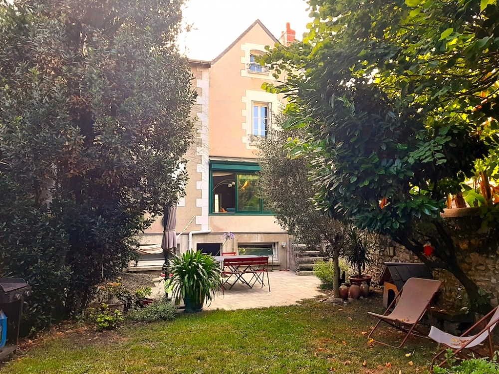 Charmante maison de ville à TOURS – PREBENDES